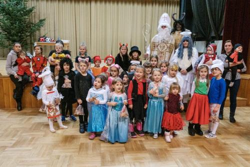 10. 12.&nbsp;Mikulášský karneval 1